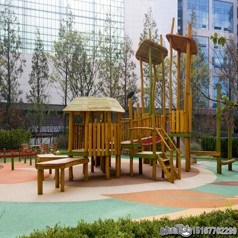 因?yàn)橥顿Y兒童樂(lè)園滑滑梯，我走上了人生高峰